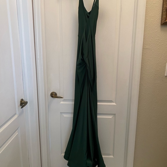 PROM DRESS - Picture 7 of 11